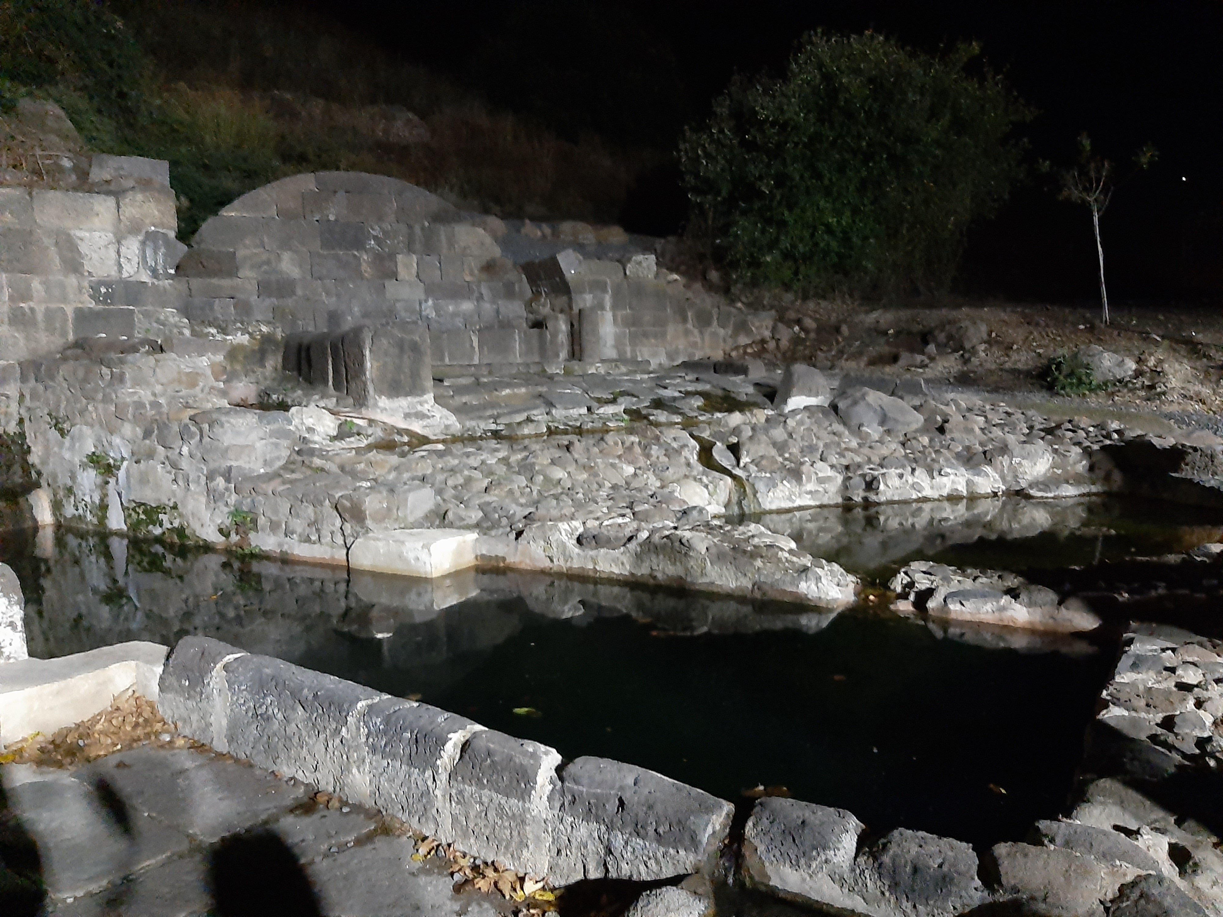 בית הכנסת העתיק בעין קשתות — בתי כנסת עתיקים, תמונה 2