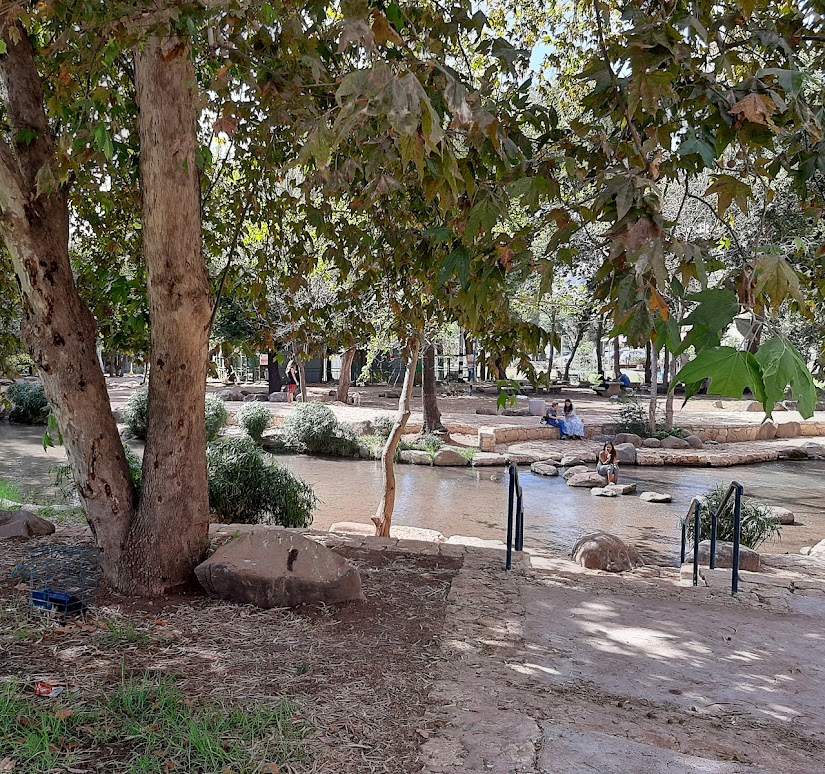 מעיין הזהב קרית שמונה — מעיינות, תמונה 6