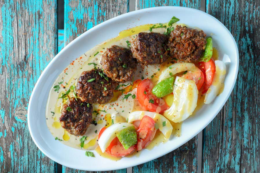 Queen's Kitchen Bar צומת ווסט,  שעל — פאבים, תמונה 5